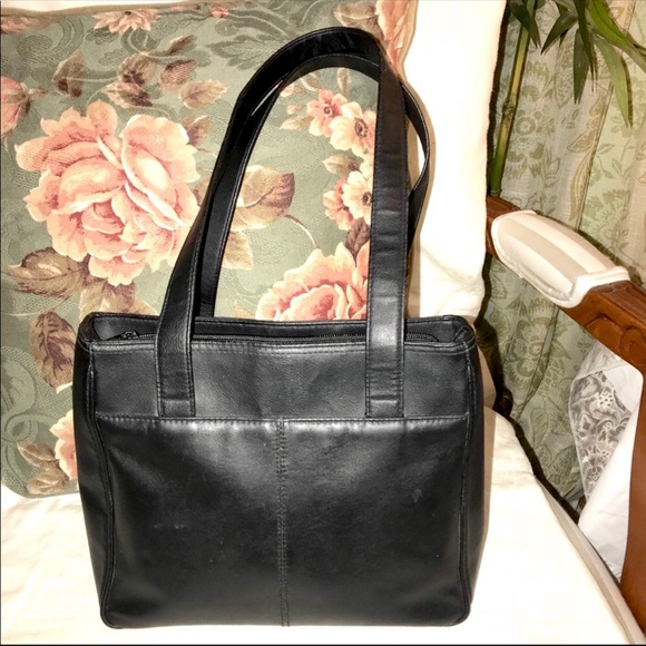 Vintage Black Double Strap w/gold hardware - Picture 2 of 4